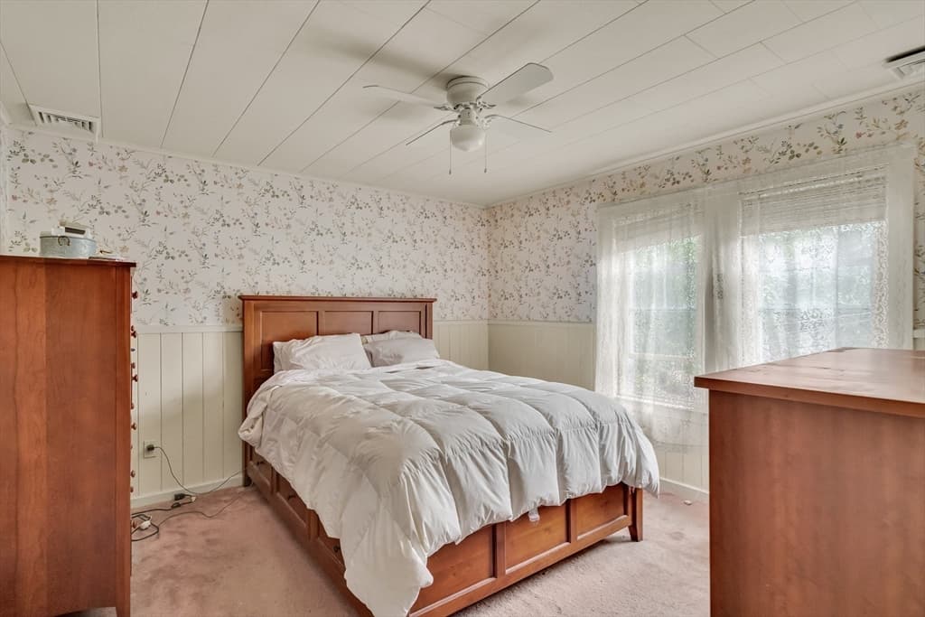 Single Family Residence at 10 Vernon Street, Maynard MA 01754, Maynard, photo 18 of 32