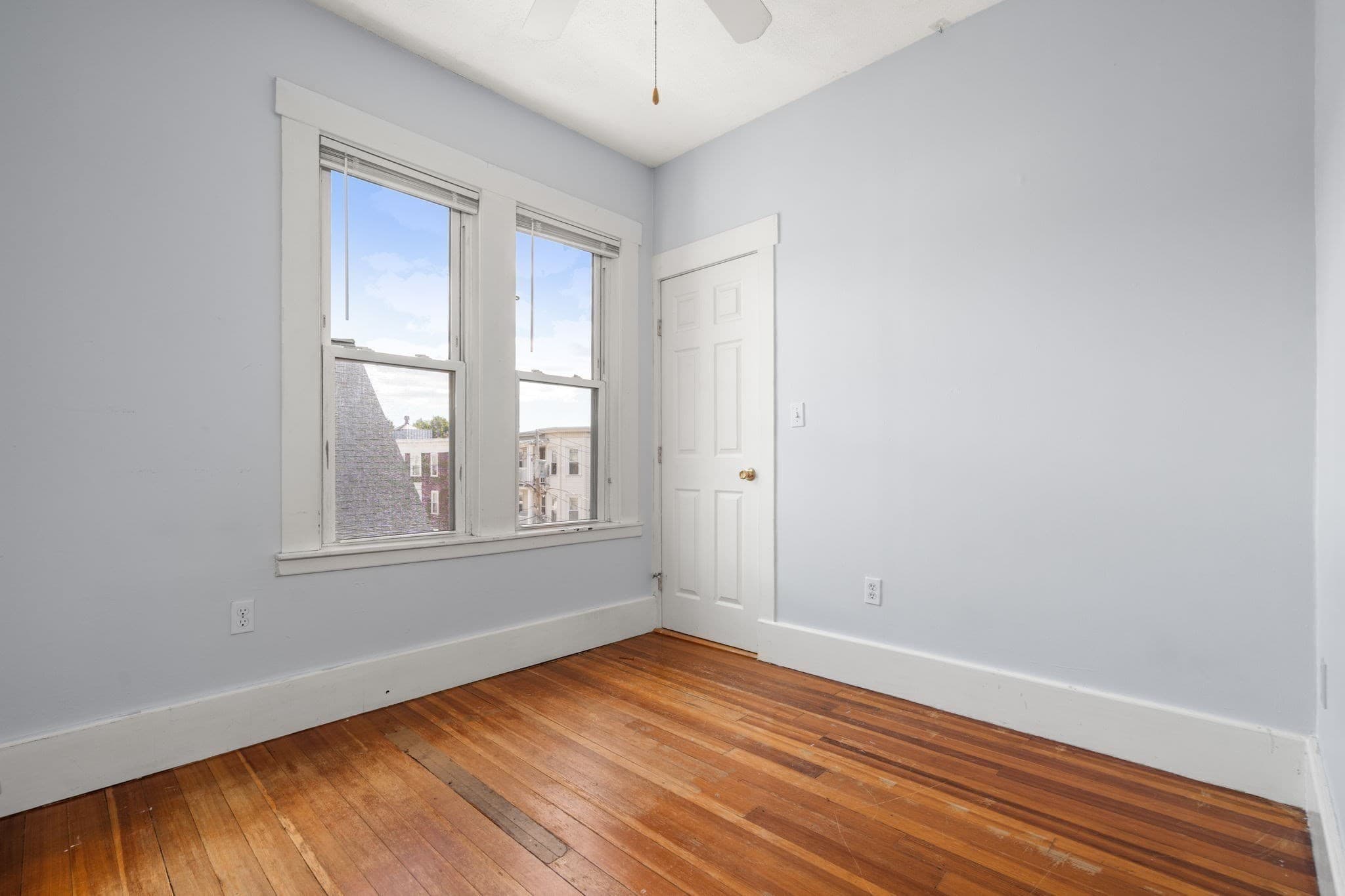 3 Family - 3 Units Up/Down at 93 Easton Street, Boston MA 02134, photo 14 of 40