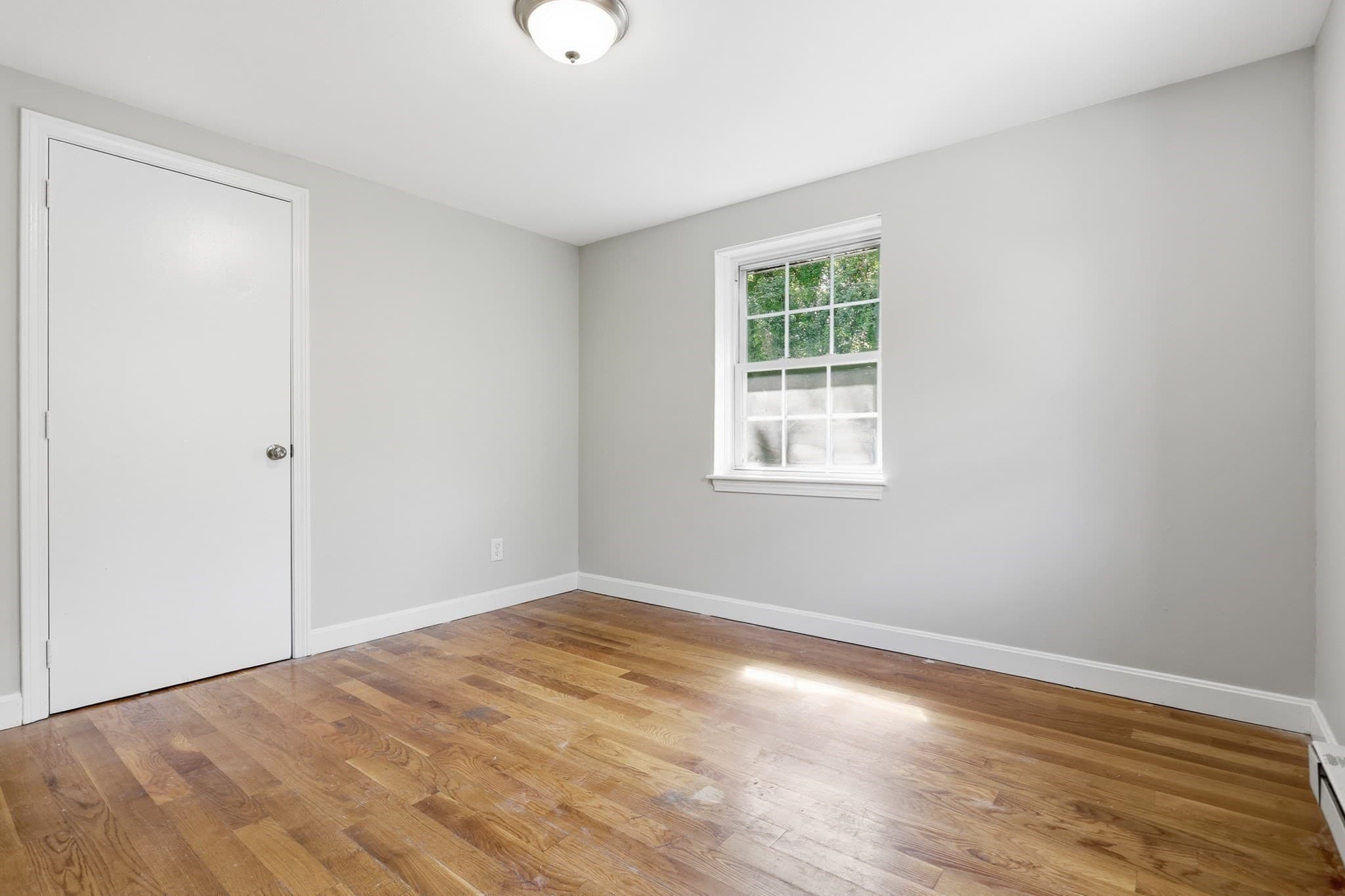 Condominium at 23 Frank St # 6, Dracut MA 01826, Dracut, photo 13 of 16
