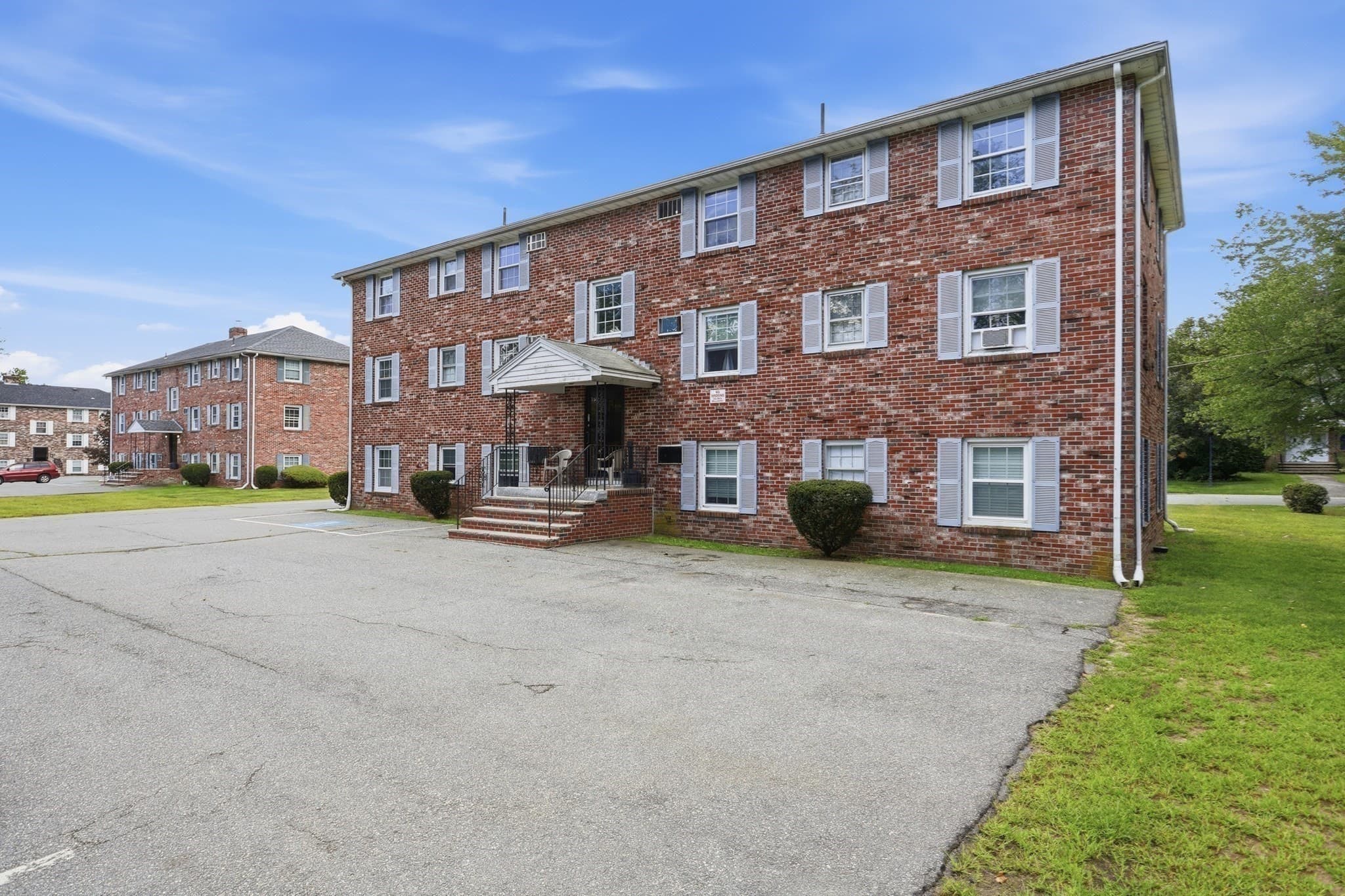Condominium at 23 Frank St # 6, Dracut MA 01826, Dracut, photo 14 of 16