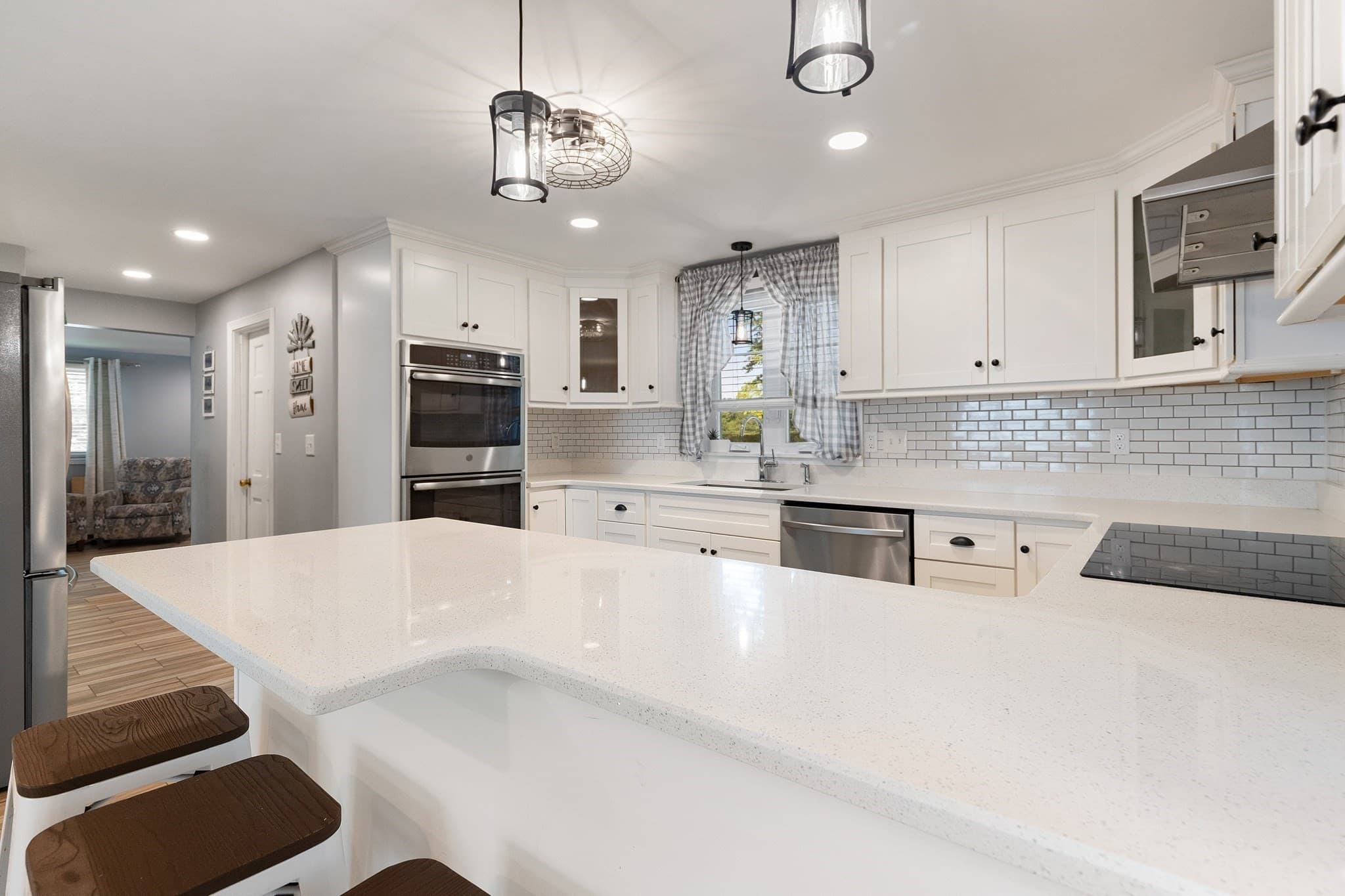 Single Family Residence at 42 Thistle Street, Lynn MA 01905, Lynn, photo 11 of 39