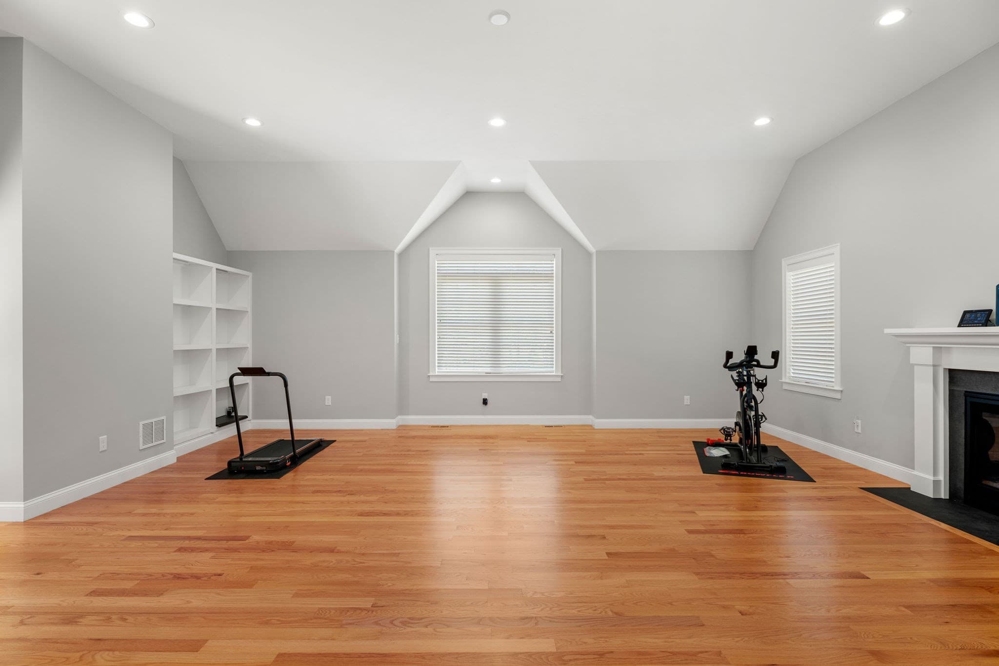 Single Family Residence at 155 East St, Tewksbury MA 01876, Tewksbury, photo 17 of 31