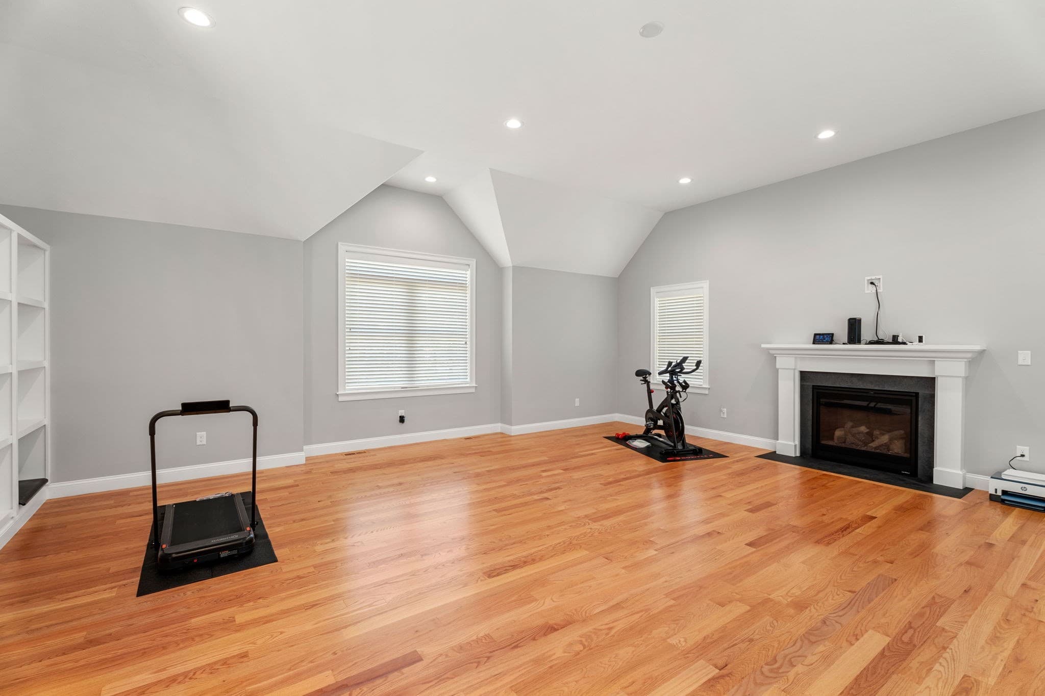 Single Family Residence at 155 East St, Tewksbury MA 01876, Tewksbury, photo 16 of 31