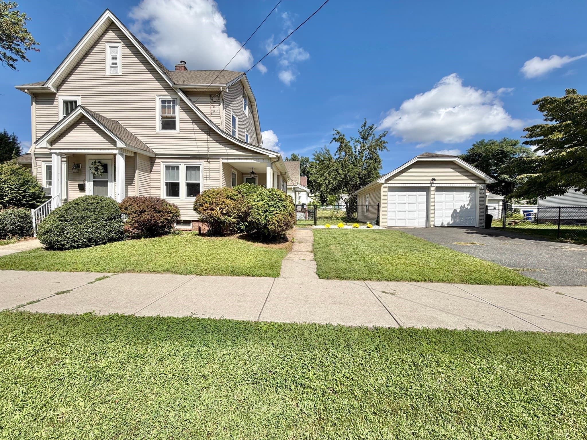 6 Mortimer St, Springfield MA 01109