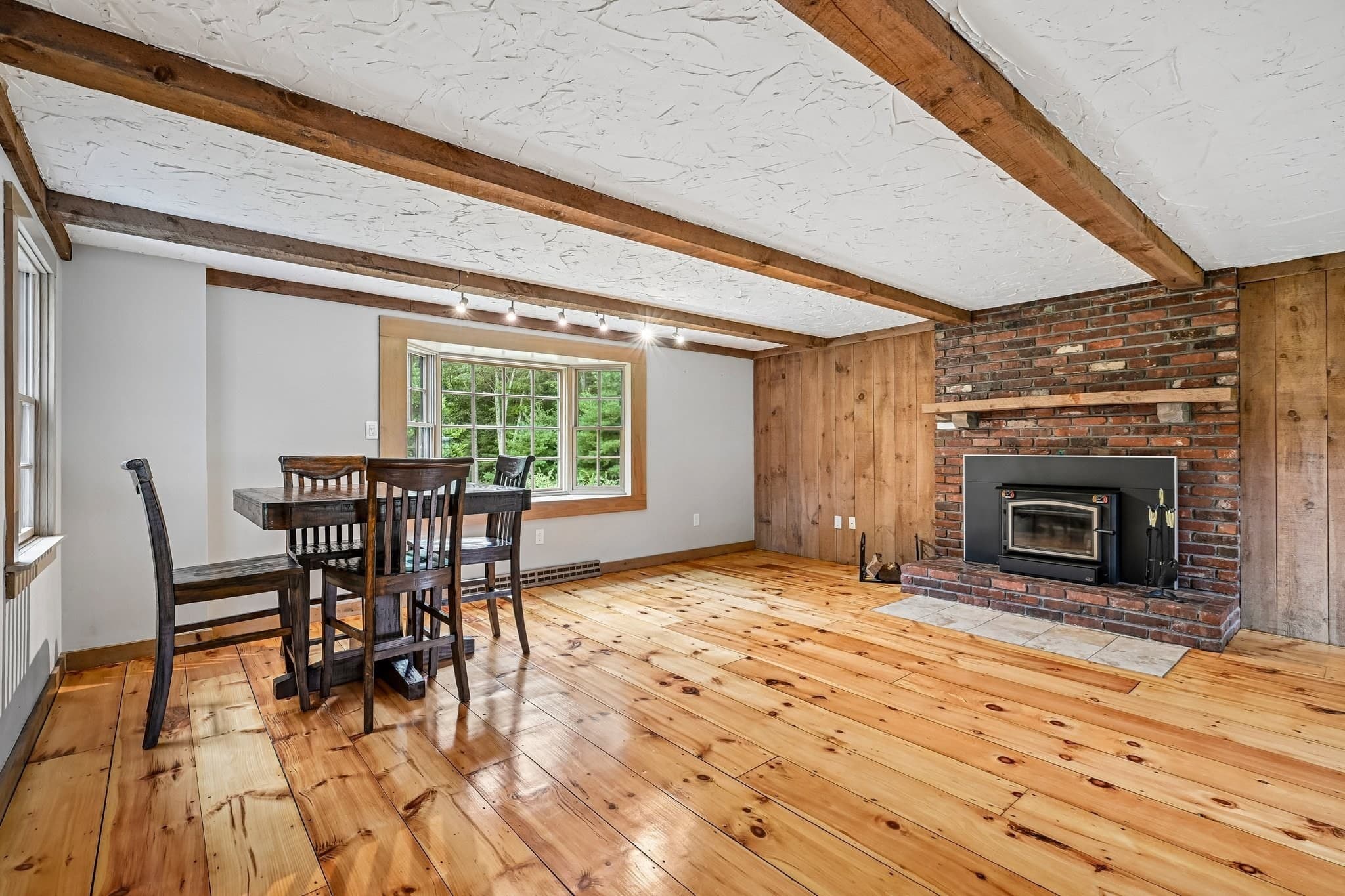 Single Family Residence at 36 Colby Dr, Halifax MA 02338, Halifax, photo 6 of 42