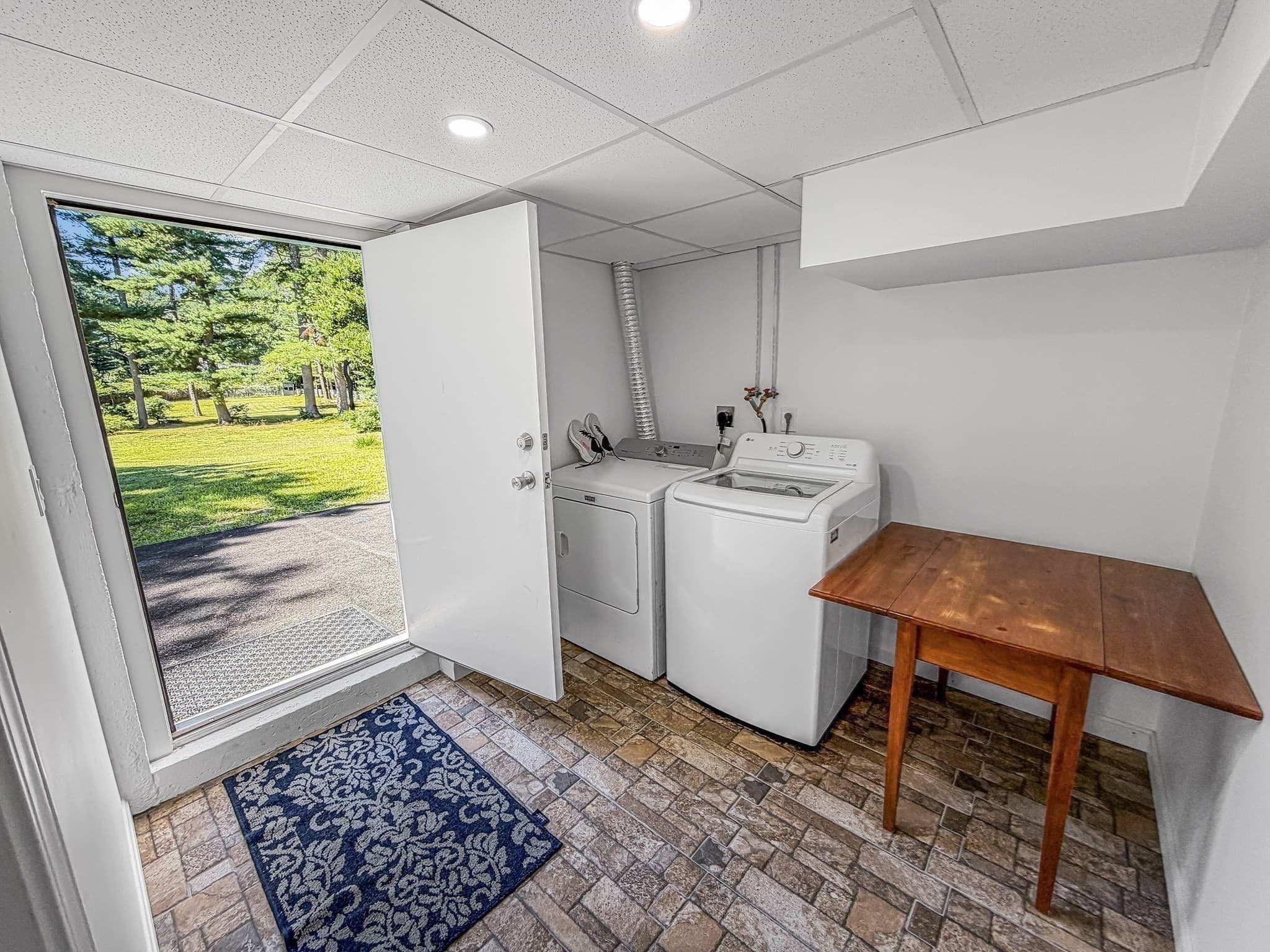 Single Family Residence at 36 Colby Dr, Halifax MA 02338, Halifax, photo 30 of 42