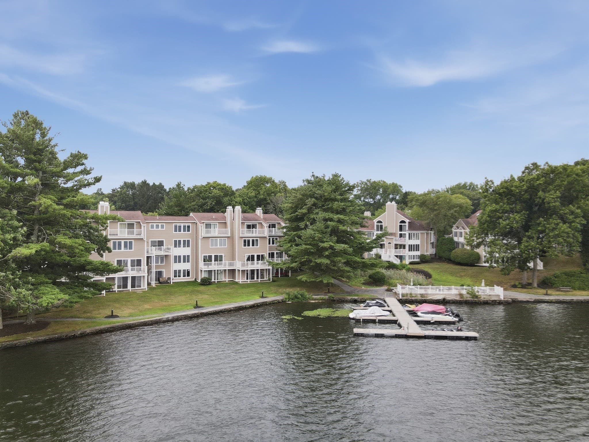 Condominium at 78 Pointe Rok Drive # 78, Worcester MA 01604, Worcester, photo 41 of 42