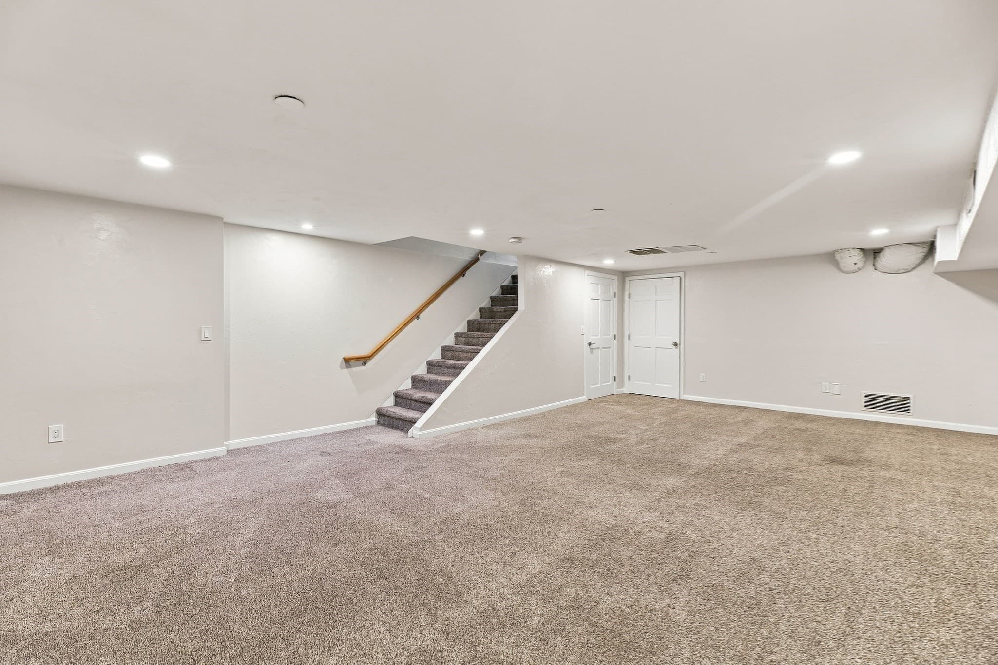 Condominium at 78 Pointe Rok Drive # 78, Worcester MA 01604, Worcester, photo 37 of 42