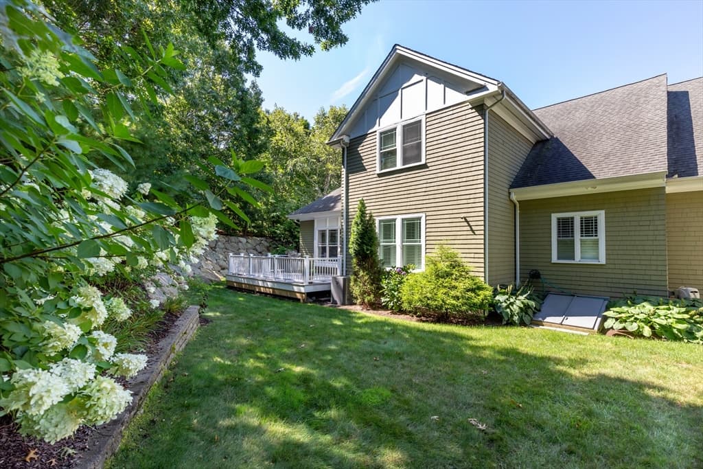 Condominium at 25 Seton Highlands # 25, Plymouth MA 02360, Plymouth, photo 10 of 11