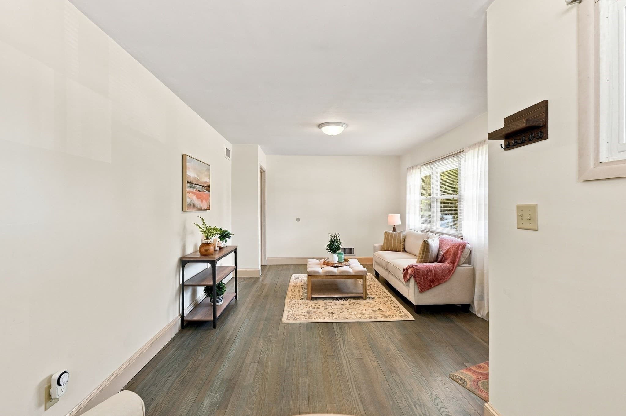 Single Family Residence at 2228 Acushnet Ave, New Bedford MA 02745, New Bedford, photo 6 of 39