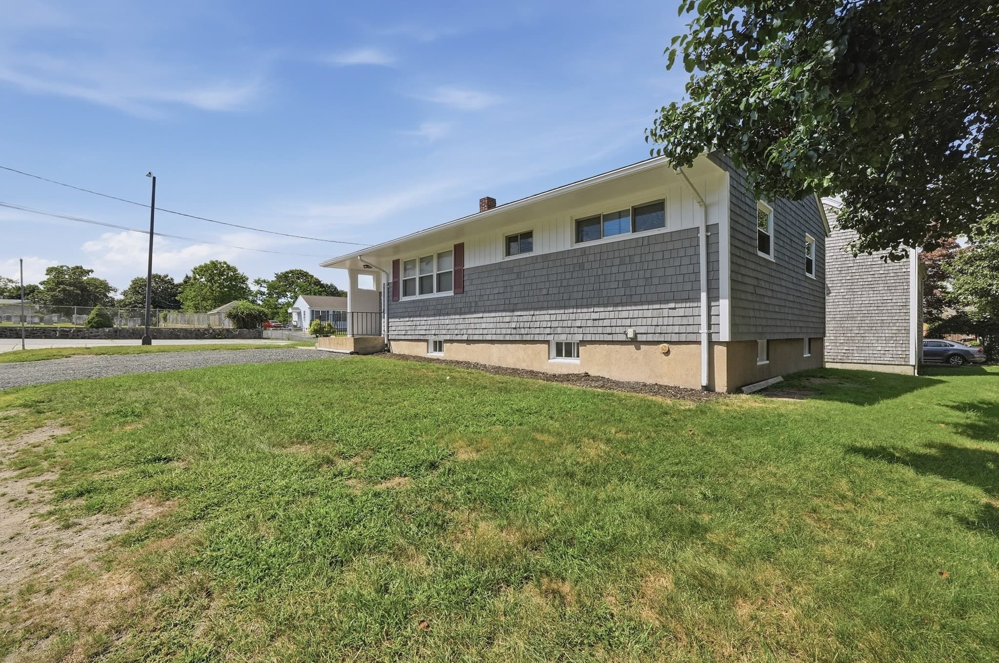 Single Family Residence at 2228 Acushnet Ave, New Bedford MA 02745, New Bedford, photo 36 of 39