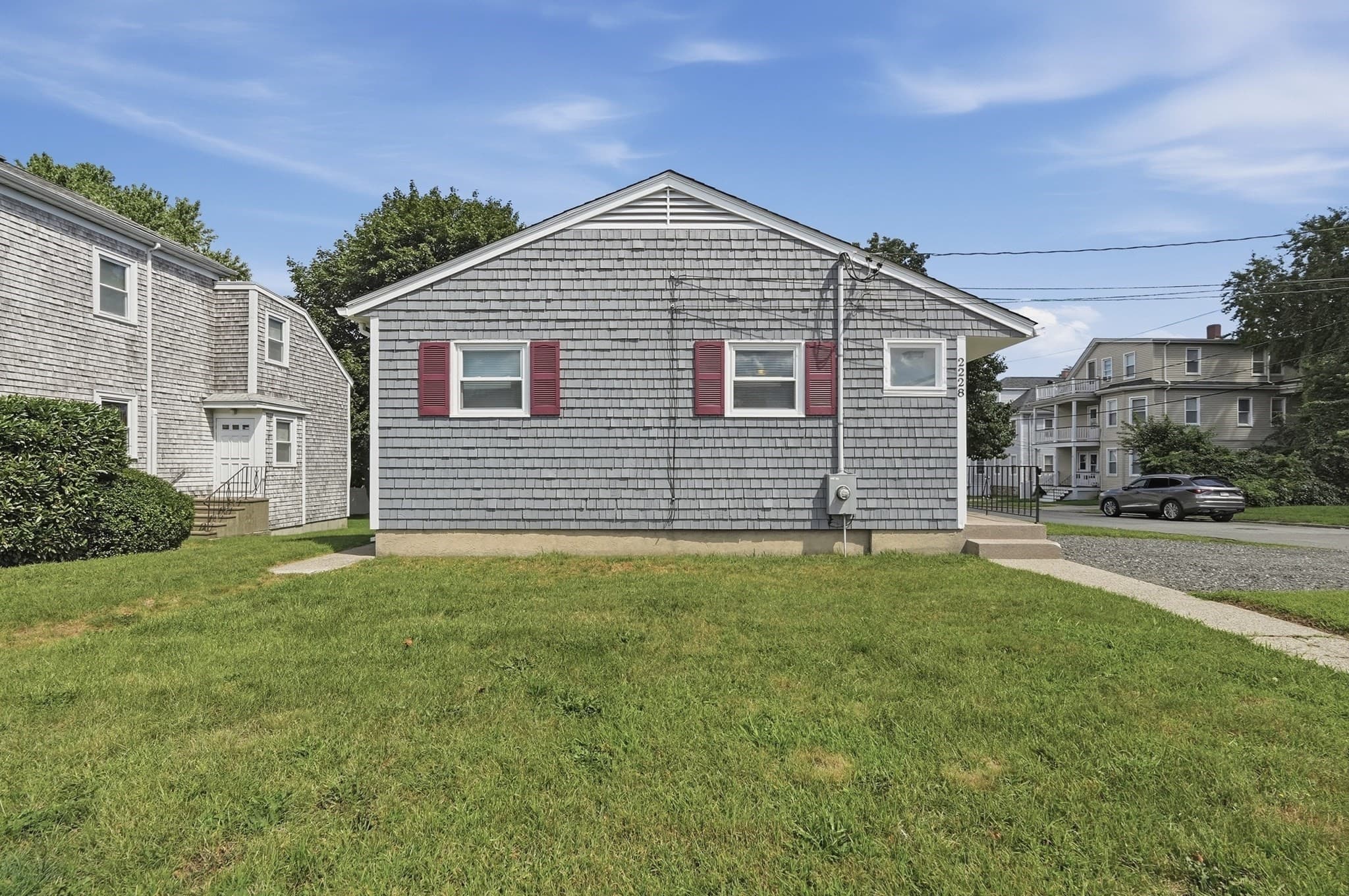 Single Family Residence at 2228 Acushnet Ave, New Bedford MA 02745, New Bedford, photo 33 of 39