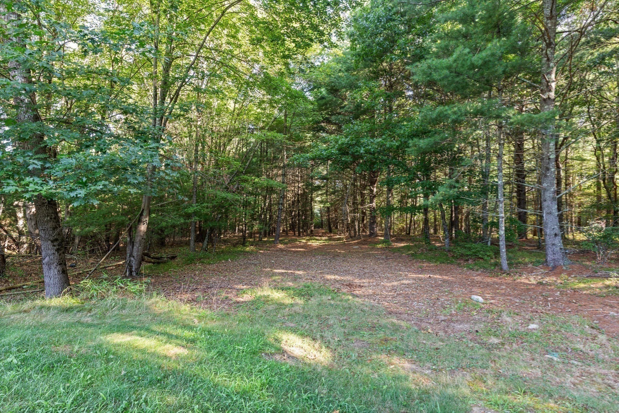 Single Family Residence at 9 Shamrock Ln, Lakeville MA 02347, Lakeville, photo 23 of 24