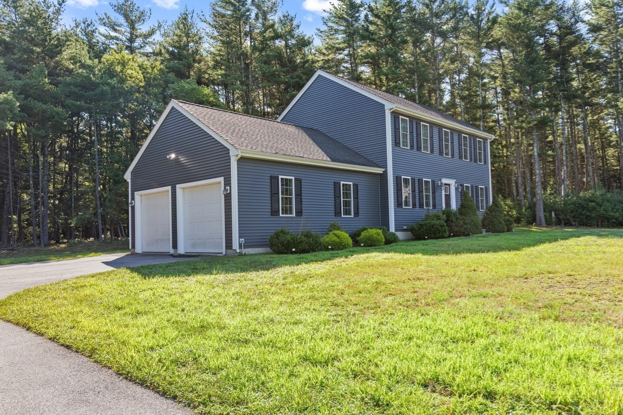 Single Family Residence at 9 Shamrock Ln, Lakeville MA 02347, Lakeville, photo 21 of 24