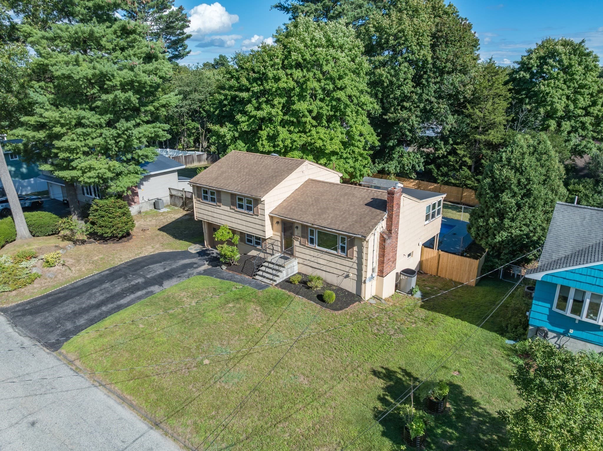 Single Family Residence at 21 Debra Ln, Framingham MA 01701, Framingham, photo 33 of 35