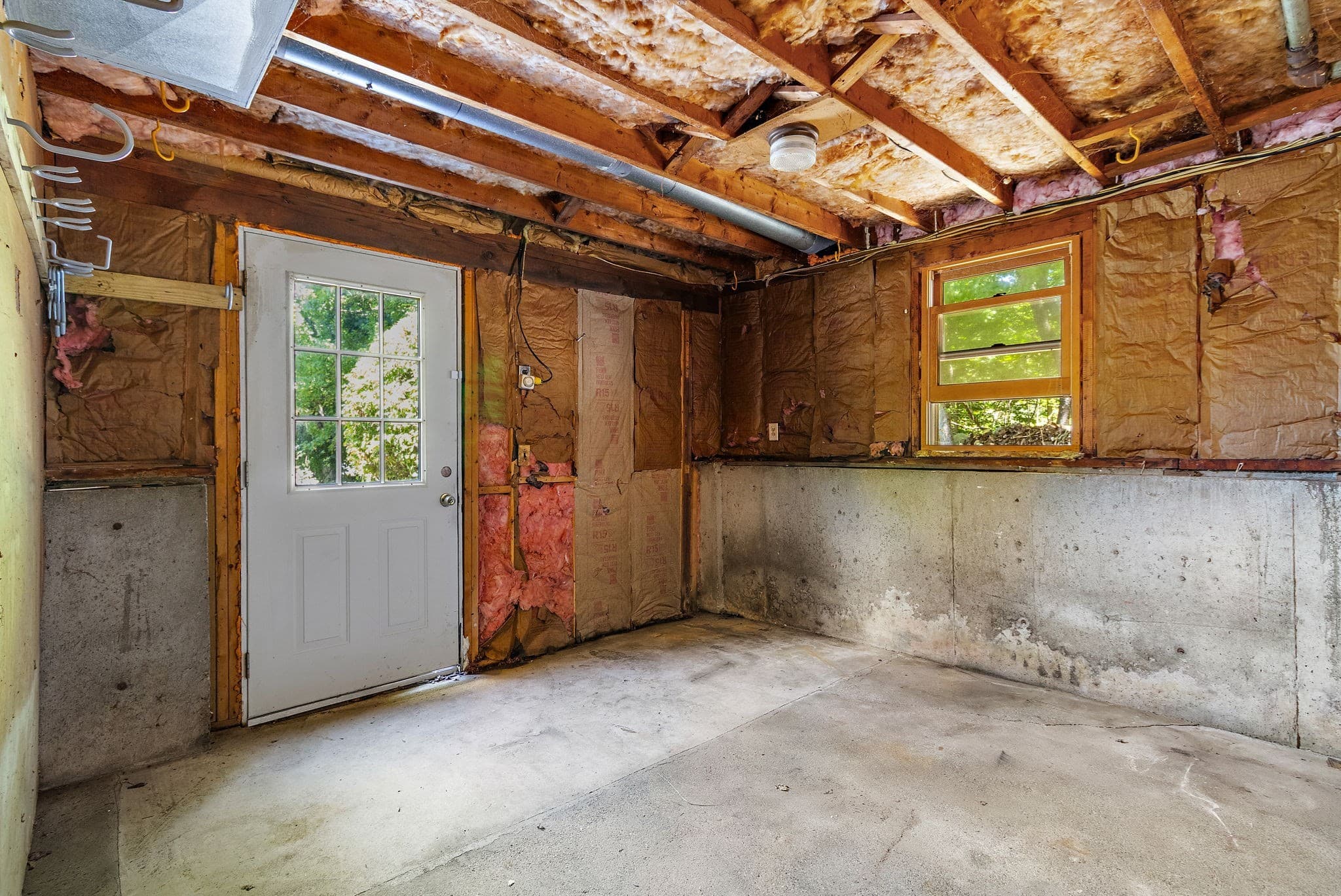 Single Family Residence at 8 Wheeler Rd, Westborough MA 01581, Westborough, photo 25 of 32