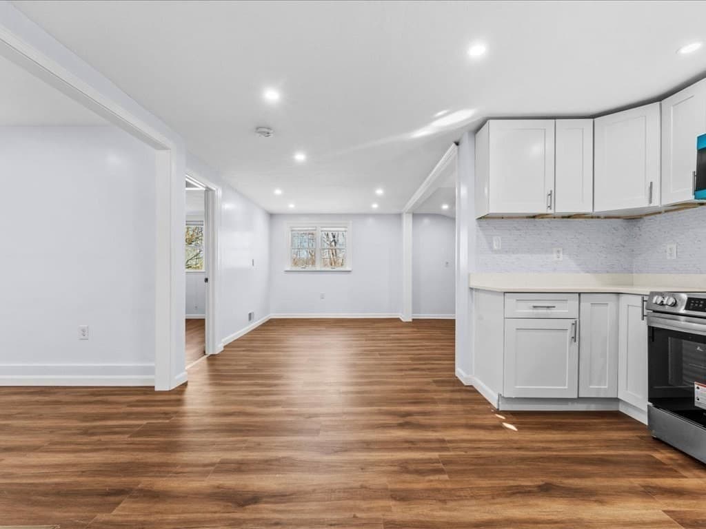 Single Family Residence at 29 Orchard St, Southbridge MA 01550, Southbridge, photo 7 of 29