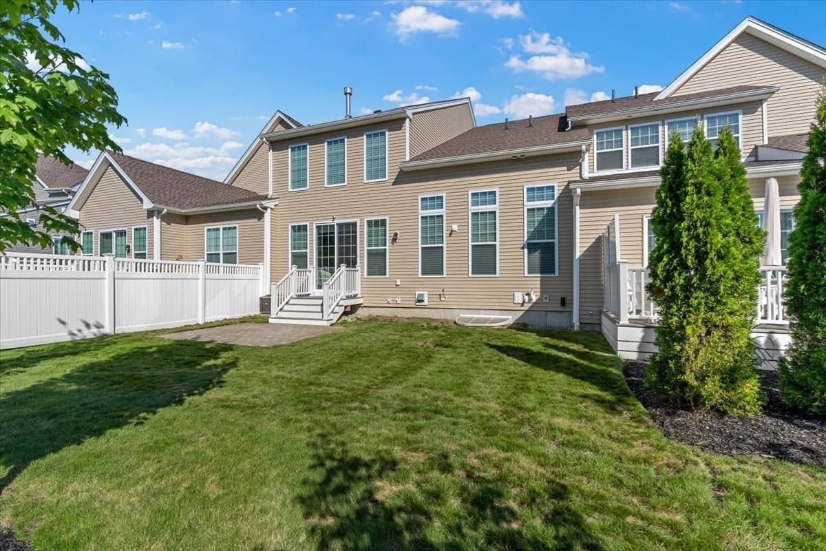 Condominium at 24 Henry Way # 24, Millis MA 02054, Millis, photo 29 of 35
