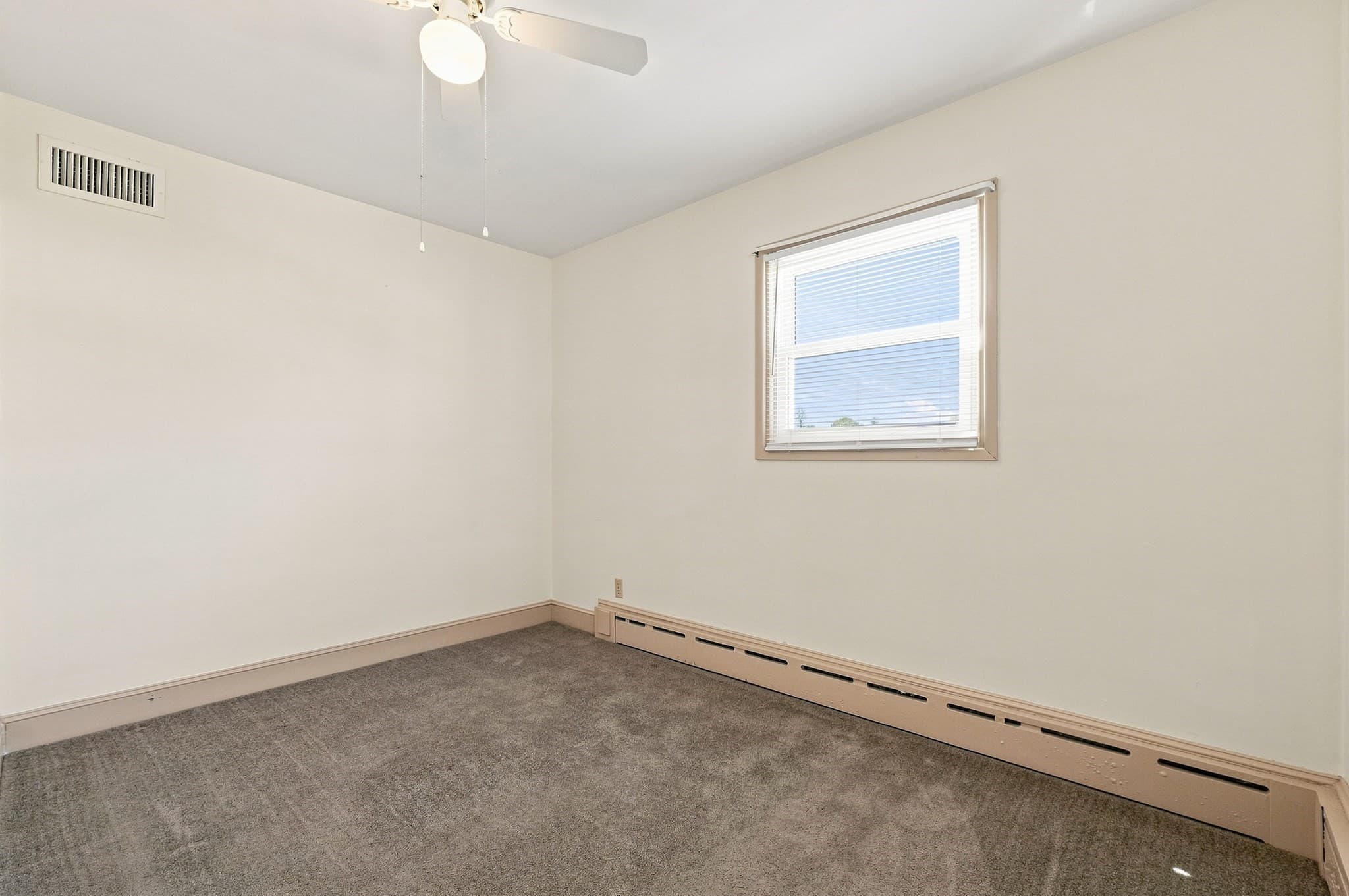 Commercial Sale at 2228 Acushnet Ave, New Bedford MA 02745, New Bedford, photo 17 of 19