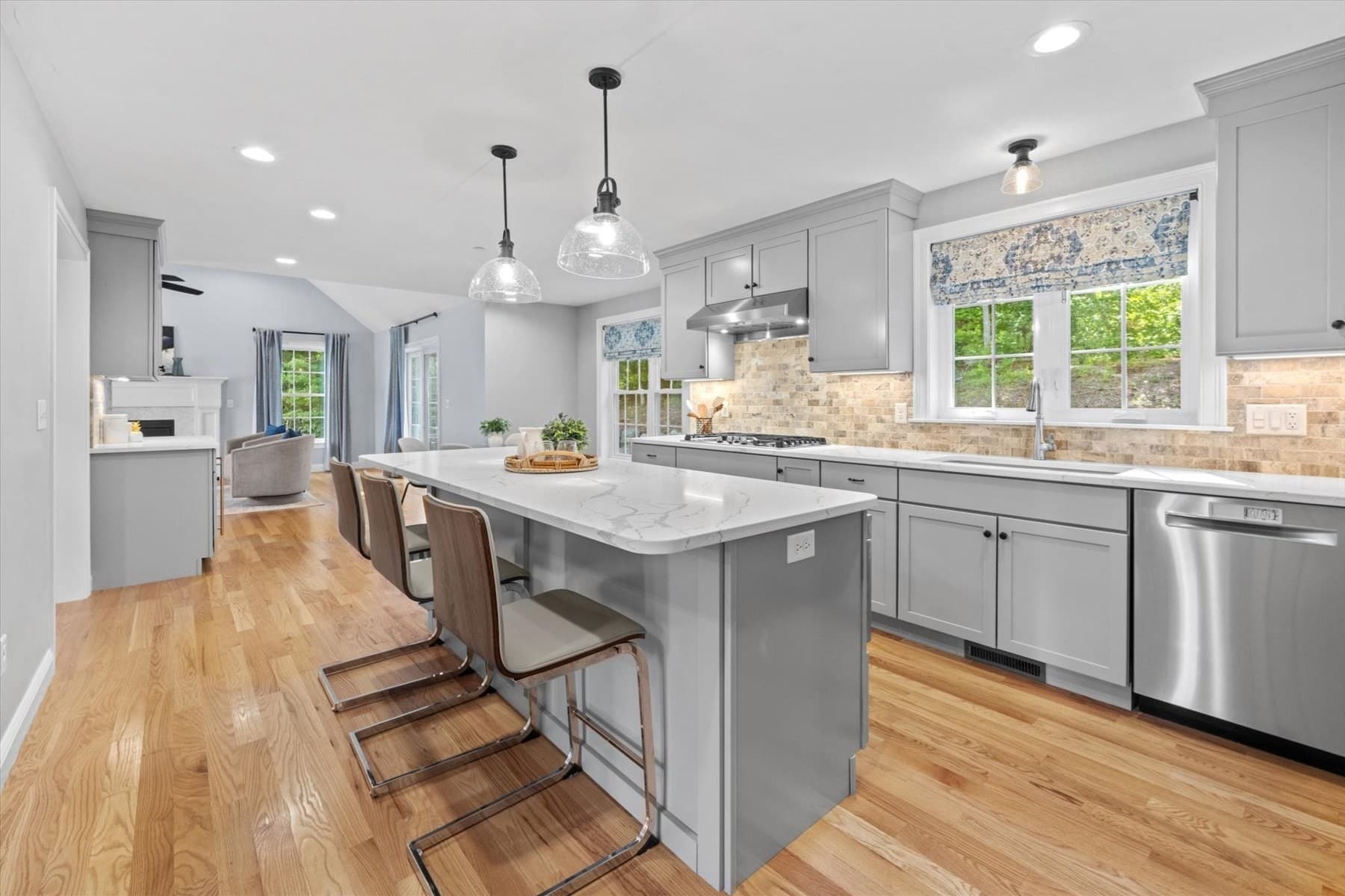 Single Family Residence at 14 Houghton Farm Ln, Bolton MA 01740, Bolton, photo 13 of 42