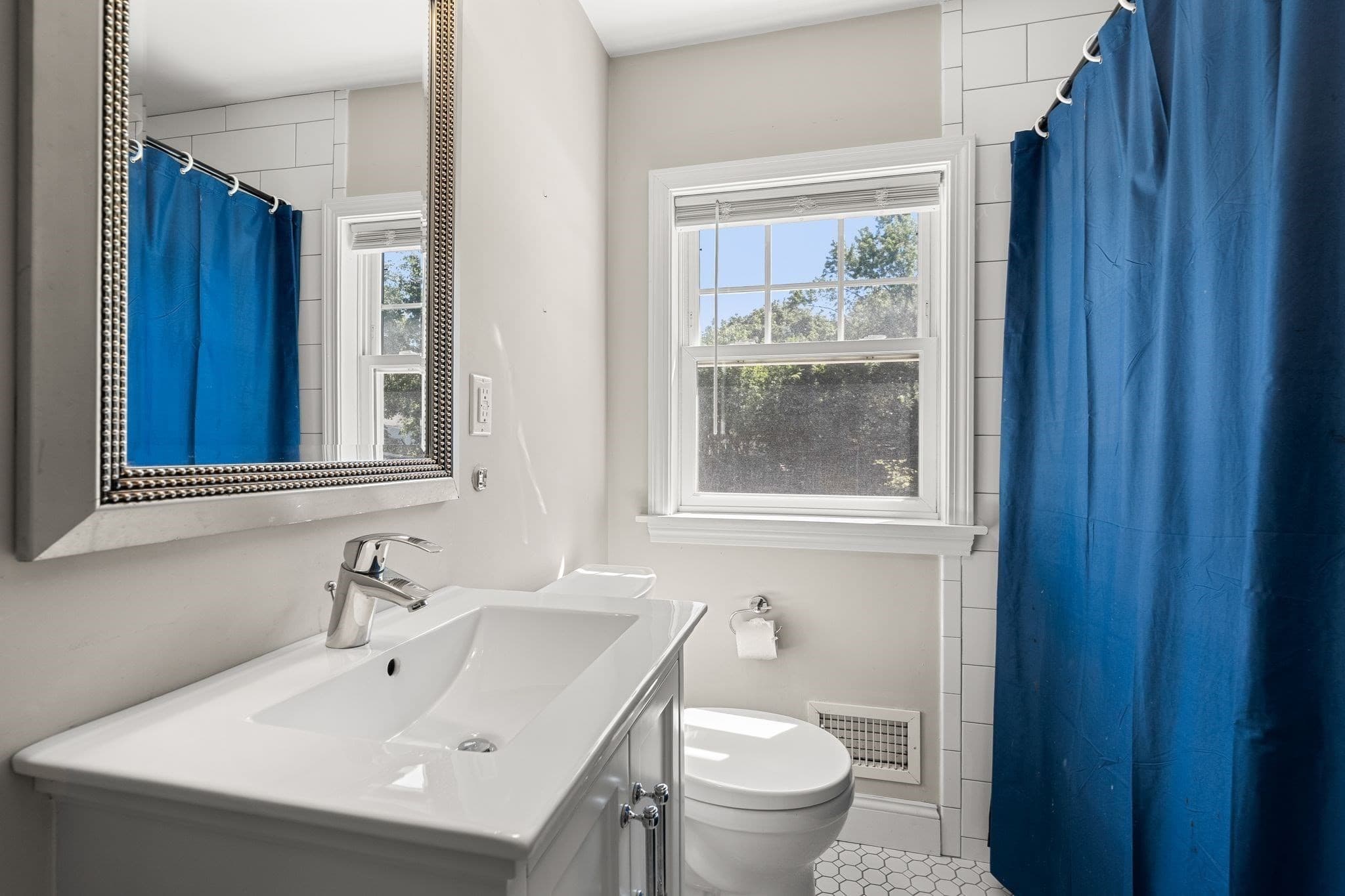 Single Family Residence at 106 Lynnfield St, Peabody MA 01960, Peabody, photo 14 of 37