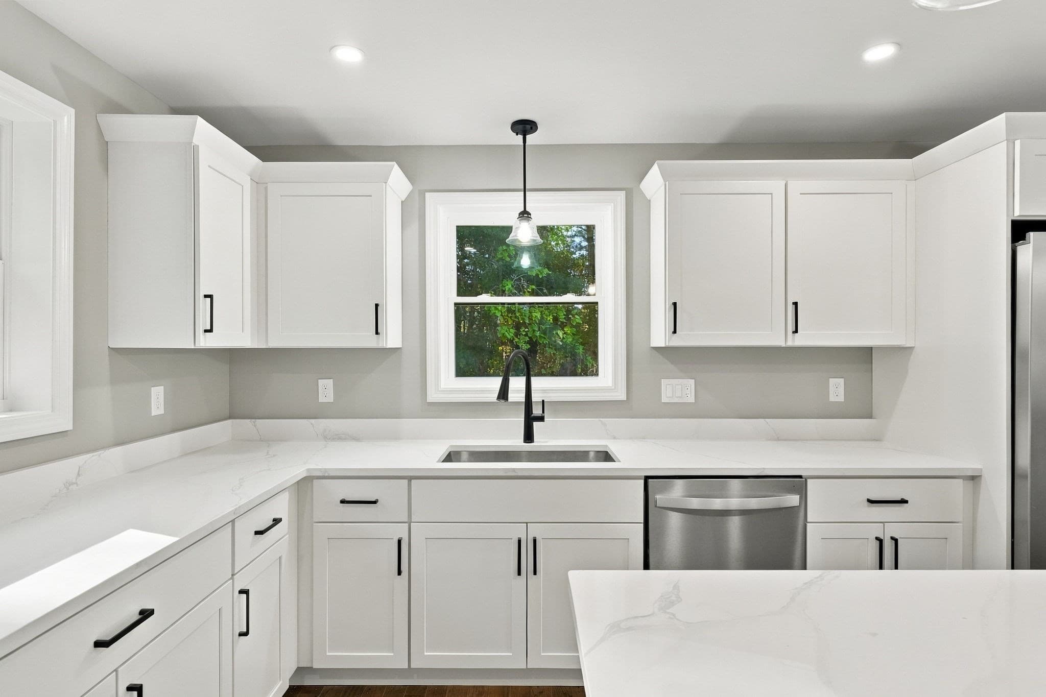 Single Family Residence at 10 Cabo Verde Way, Wareham MA 02571, photo 14 of 34