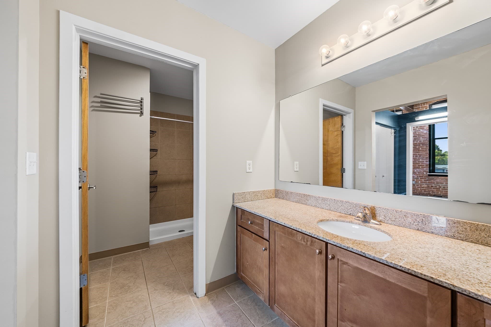 Condominium at 160 Fremont St # 308, Worcester MA 01603, Worcester, photo 13 of 28