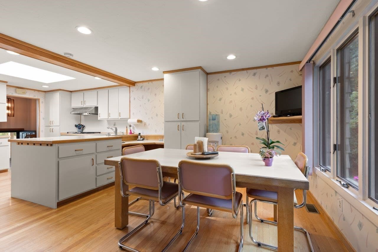 Single Family Residence at 18 Jefferson Ave, Sharon MA 02067, Sharon, photo 13 of 40