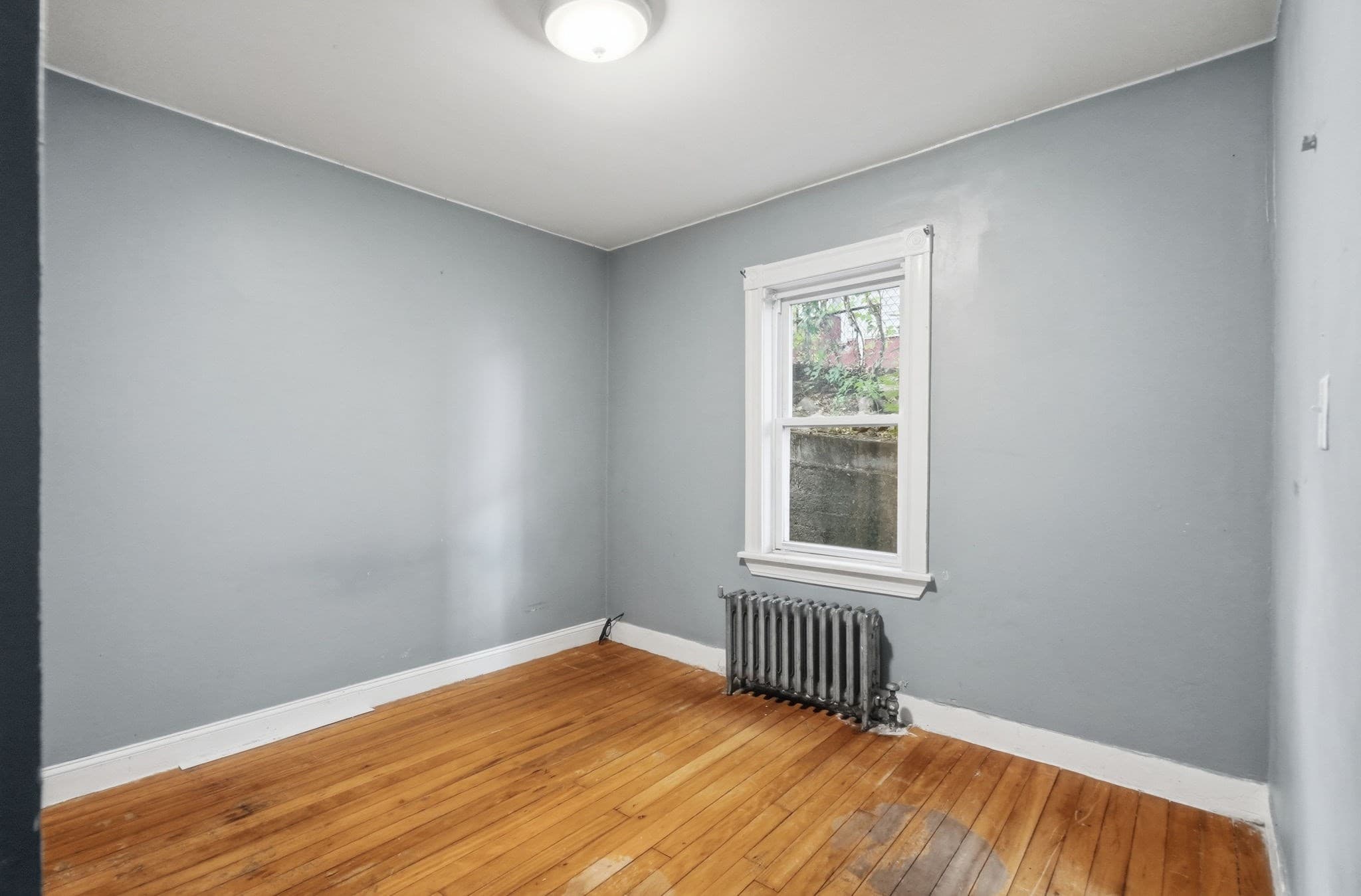 2 Family - 2 Units Up/Down at 10 Fremont Ave, Everett MA 02149, Everett, photo 13 of 40