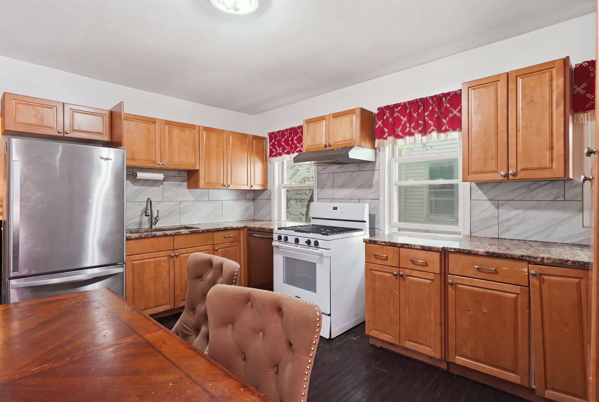 2 Family - 2 Units Up/Down at 10 Fremont Ave, Everett MA 02149, Everett, photo 17 of 40