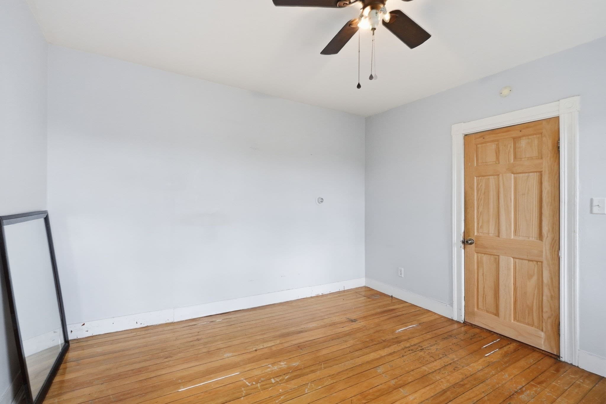 2 Family - 2 Units Up/Down at 10 Fremont Ave, Everett MA 02149, Everett, photo 3 of 40