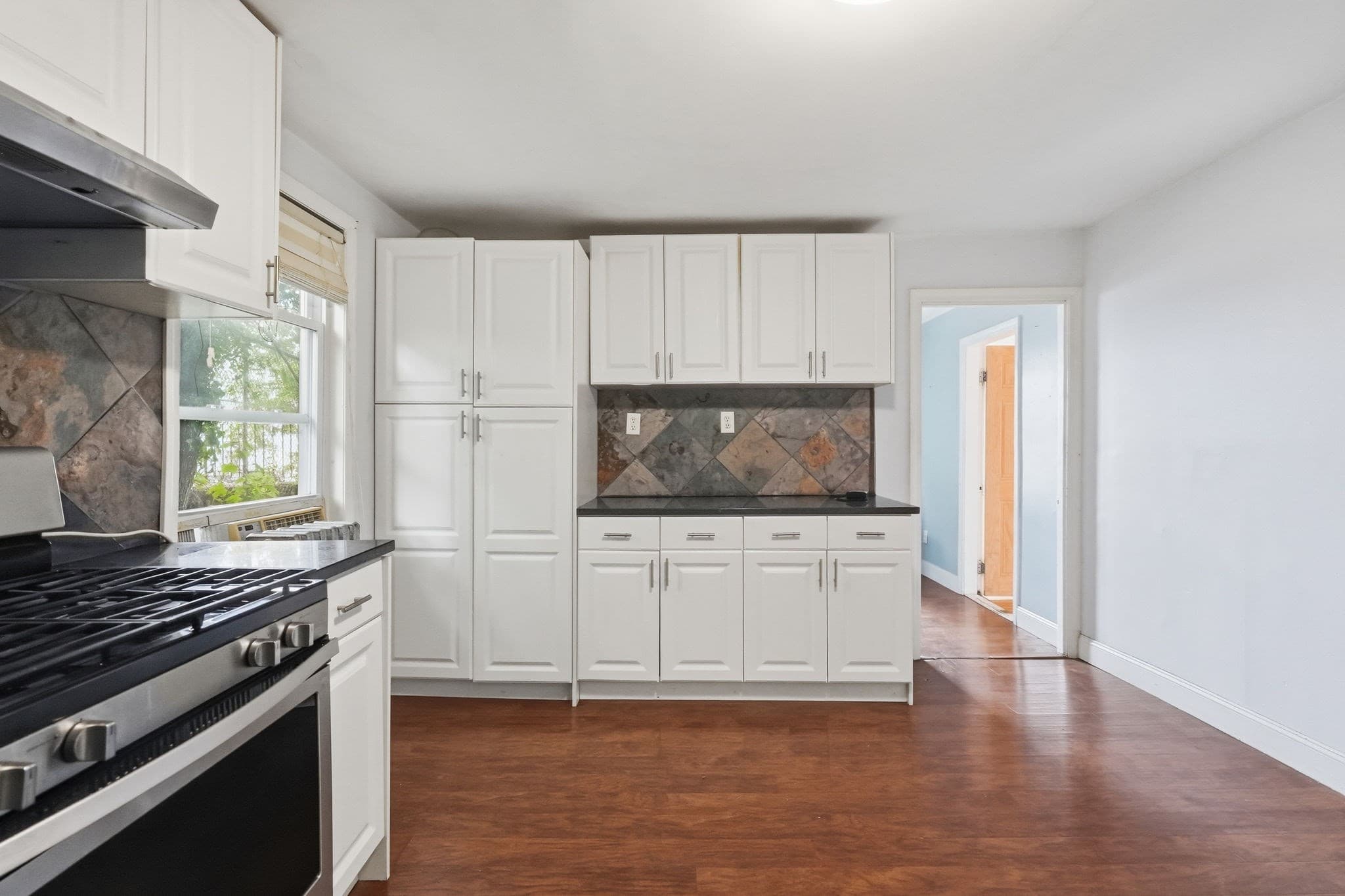2 Family - 2 Units Up/Down at 10 Fremont Ave, Everett MA 02149, Everett, photo 9 of 40