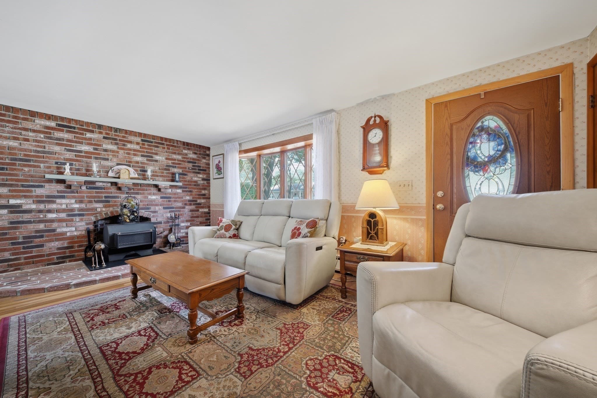 Single Family Residence at 6 Marcus Rd, Wilmington MA 01887, Wilmington, photo 5 of 34