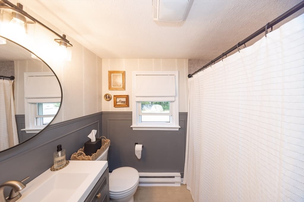 Single Family Residence at 29 Warren Ave, Leicester MA 01524, Leicester, photo 11 of 25