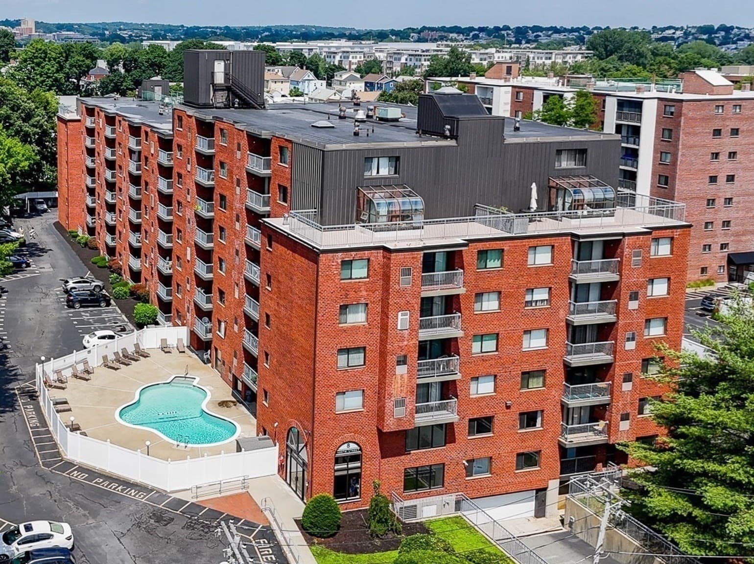 Condominium at 8 Ninth Street # 102, Medford MA 02155, Medford, photo 18 of 23