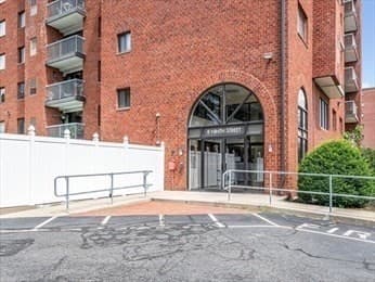 Condominium at 8 Ninth Street # 102, Medford MA 02155, Medford, photo 19 of 23