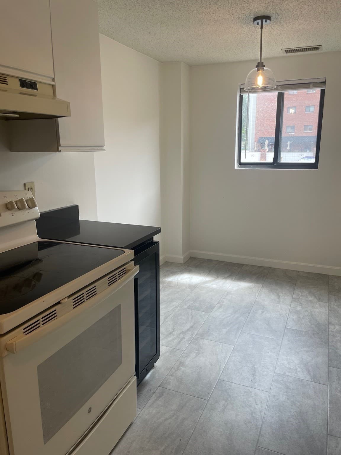 Condominium at 8 Ninth Street # 102, Medford MA 02155, Medford, photo 8 of 23