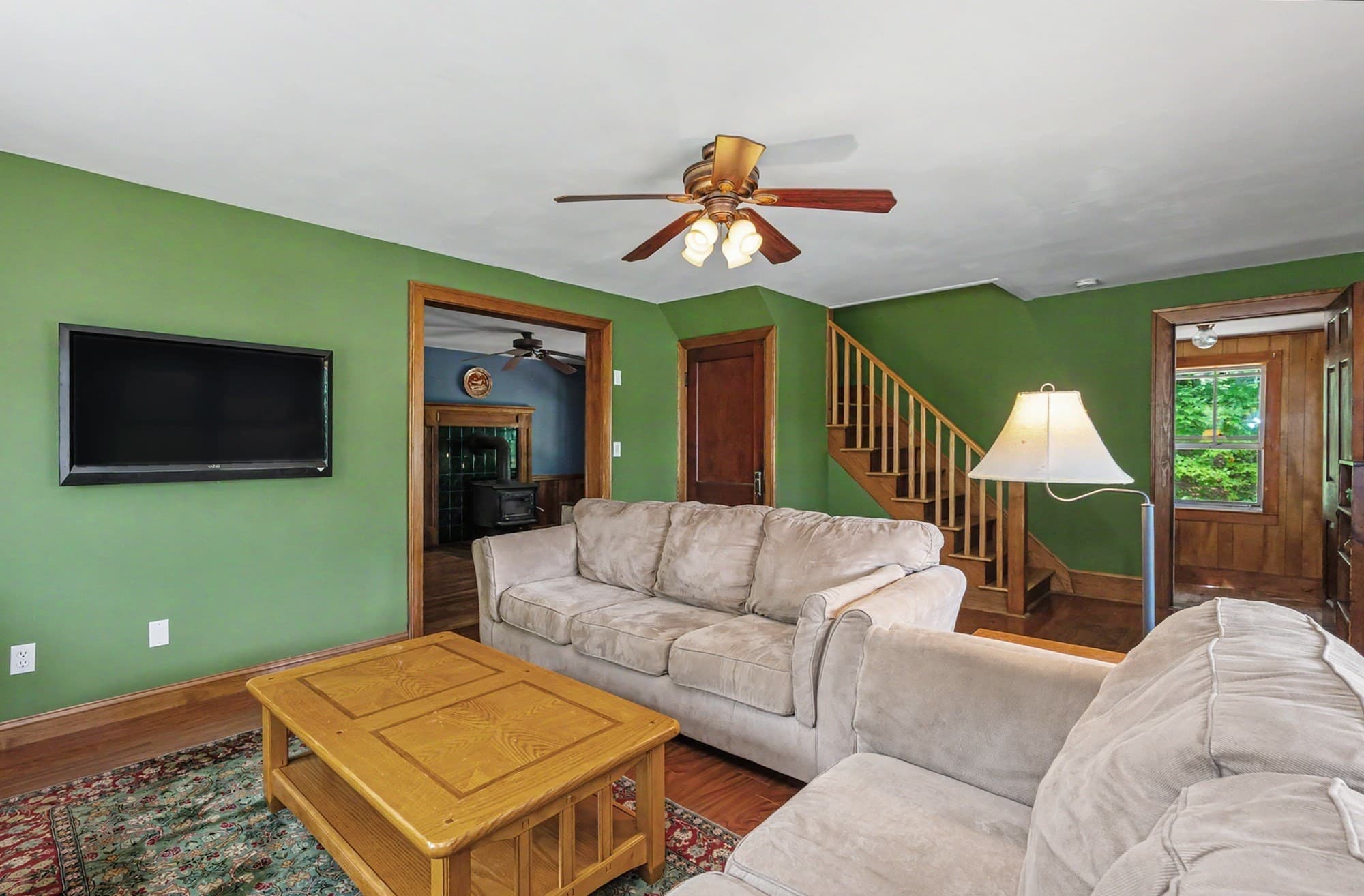 Single Family Residence at 131 Main St, Chelmsford MA 01863, photo 3 of 42