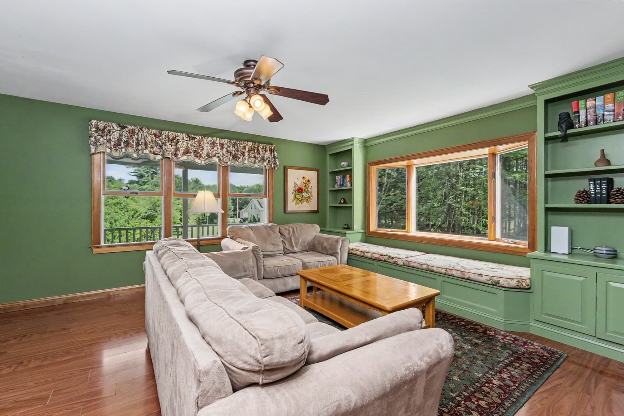 Single Family Residence at 131 Main St, Chelmsford MA 01863, photo 5 of 42