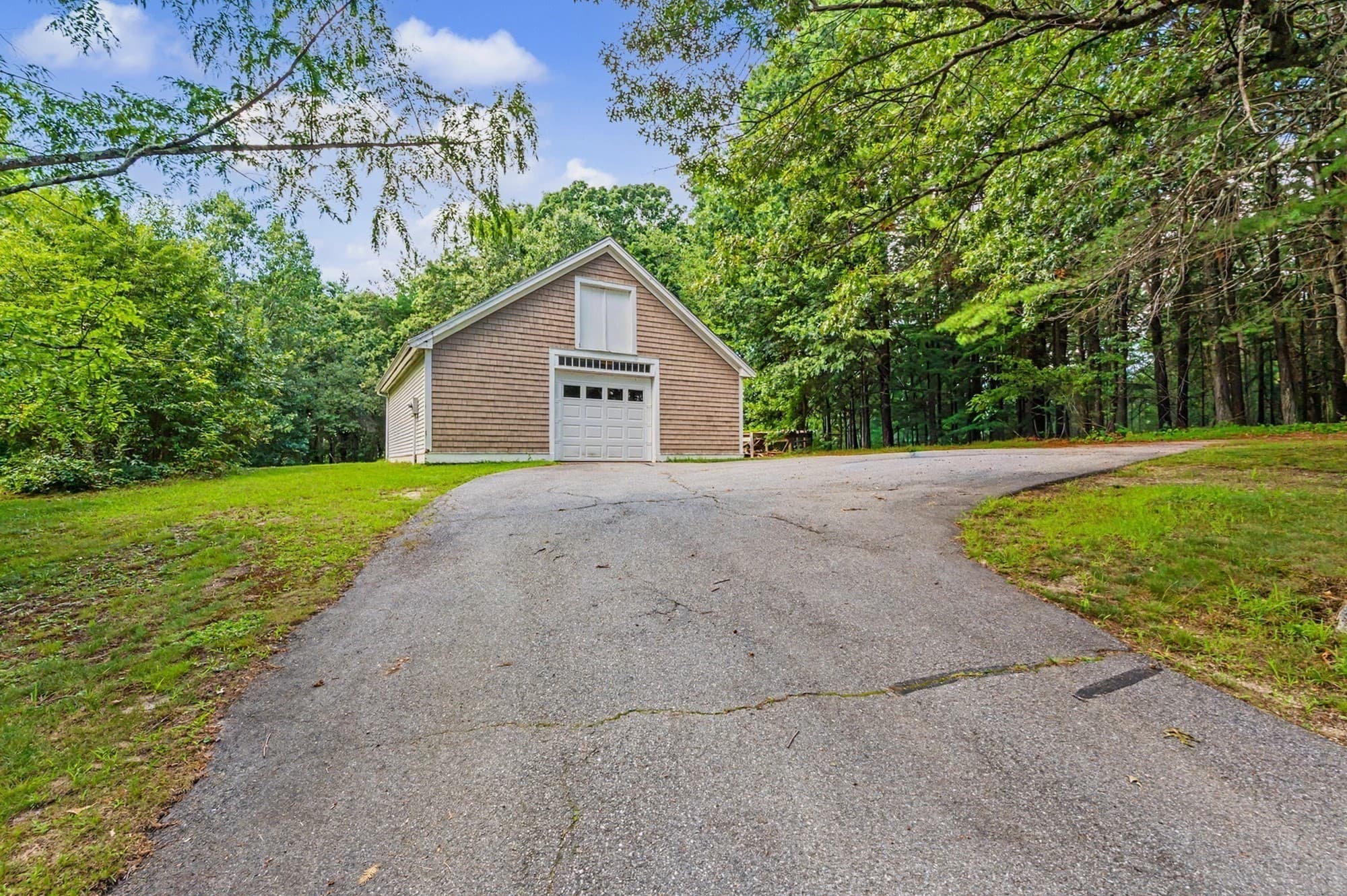 Single Family Residence at 131 Main St, Chelmsford MA 01863, photo 38 of 42