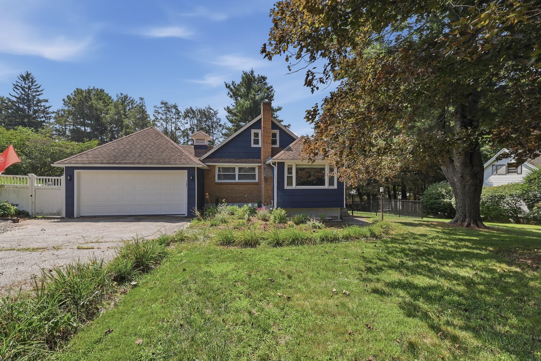 181 Flagg Street, Worcester MA 01609
