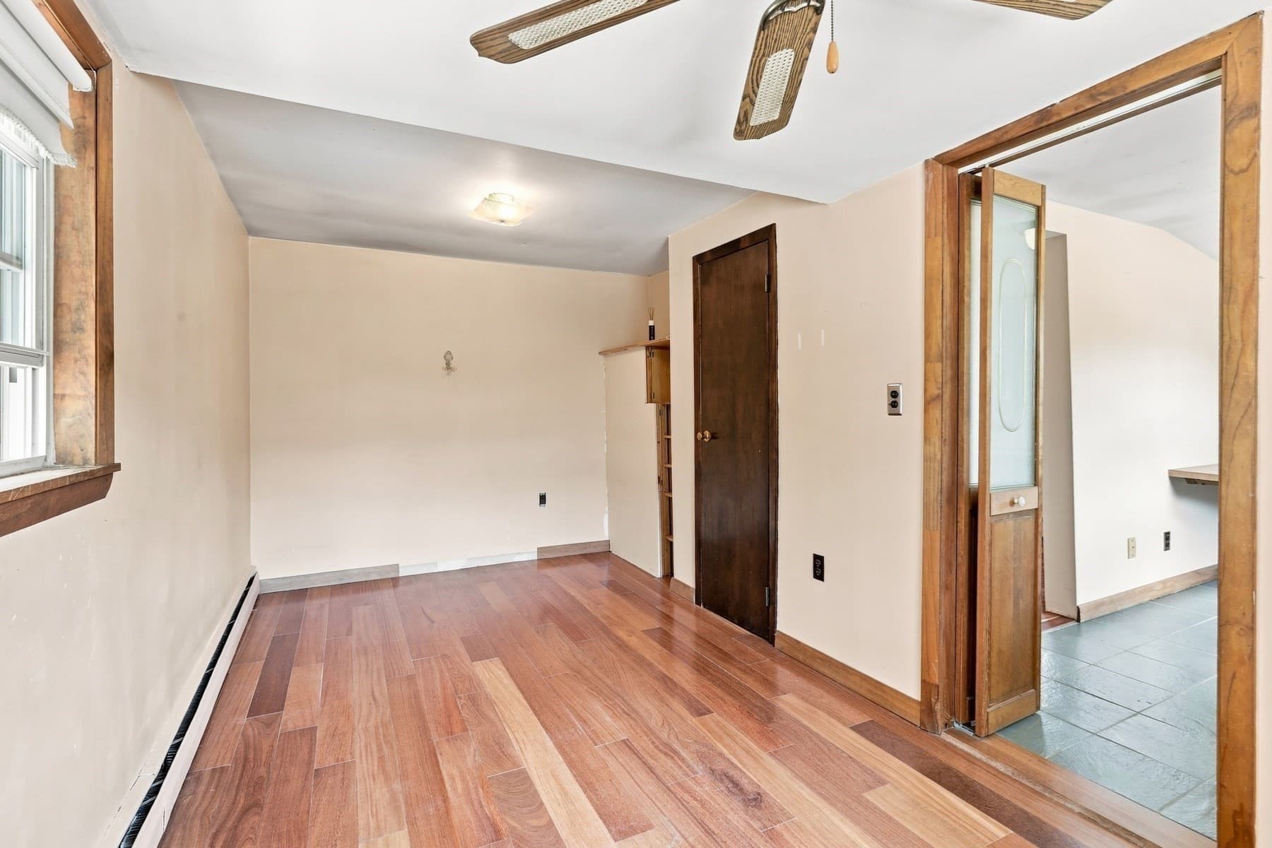 Single Family Residence at 5 Pond Ln Ext, Billerica MA 01821, Billerica, photo 13 of 42