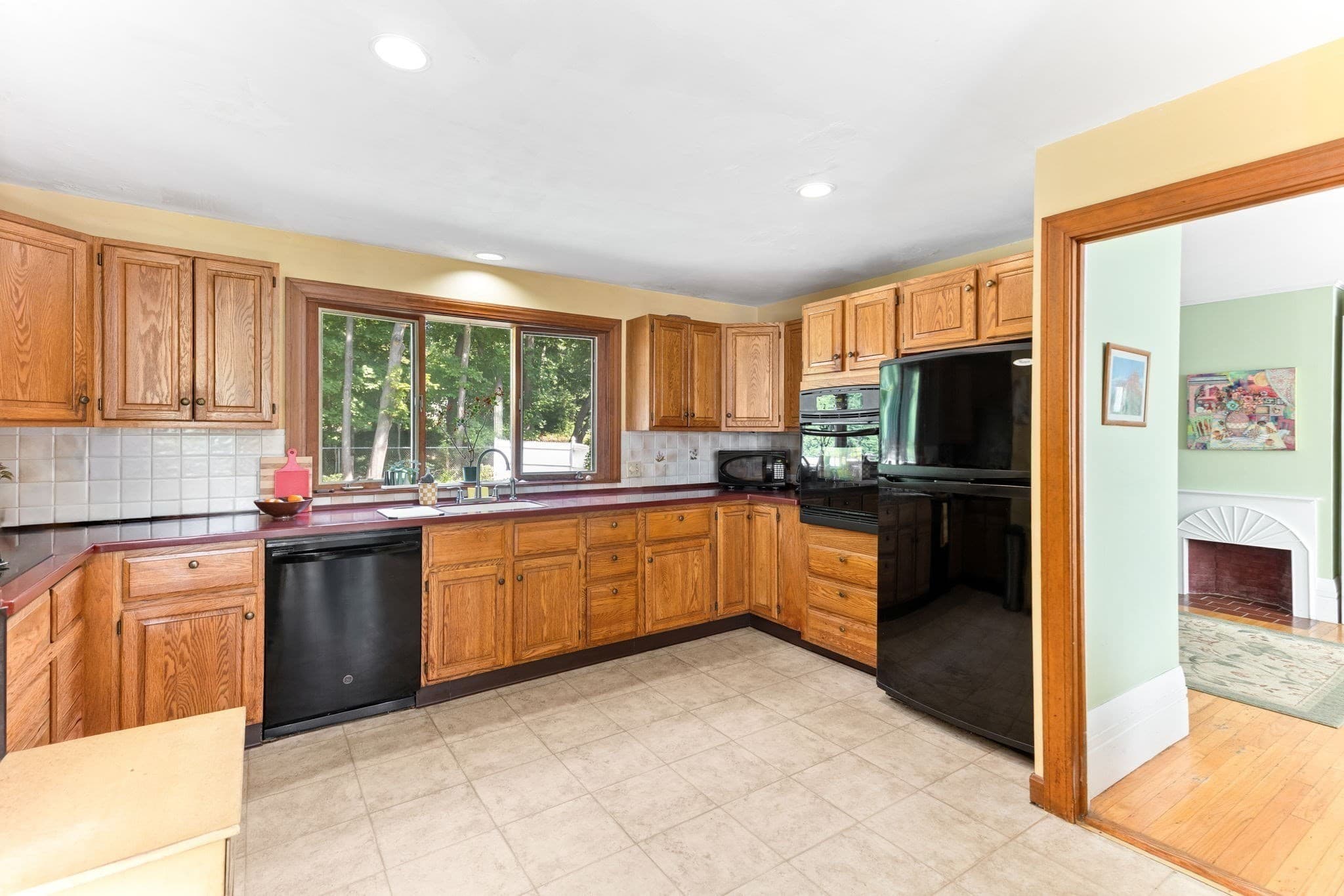 Single Family Residence at 3 Howard St, Easton MA 02375, Easton, photo 6 of 41