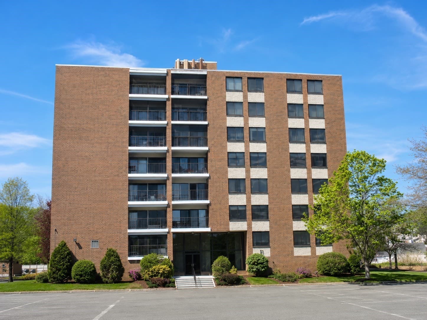 51 Melrose St # 5F, Melrose MA 02176