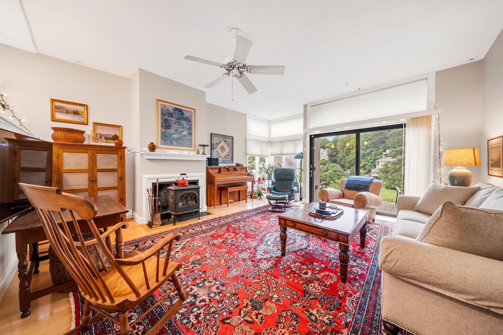 Condominium at 29 Mill Pond # 29, North Andover MA 01845, North Andover, photo 7 of 27