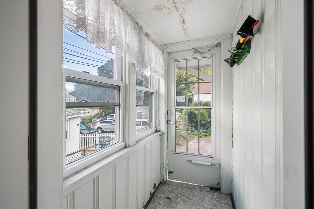 Single Family Residence at 25 Greenwood St., Worcester MA 01607, Worcester, photo 18 of 31