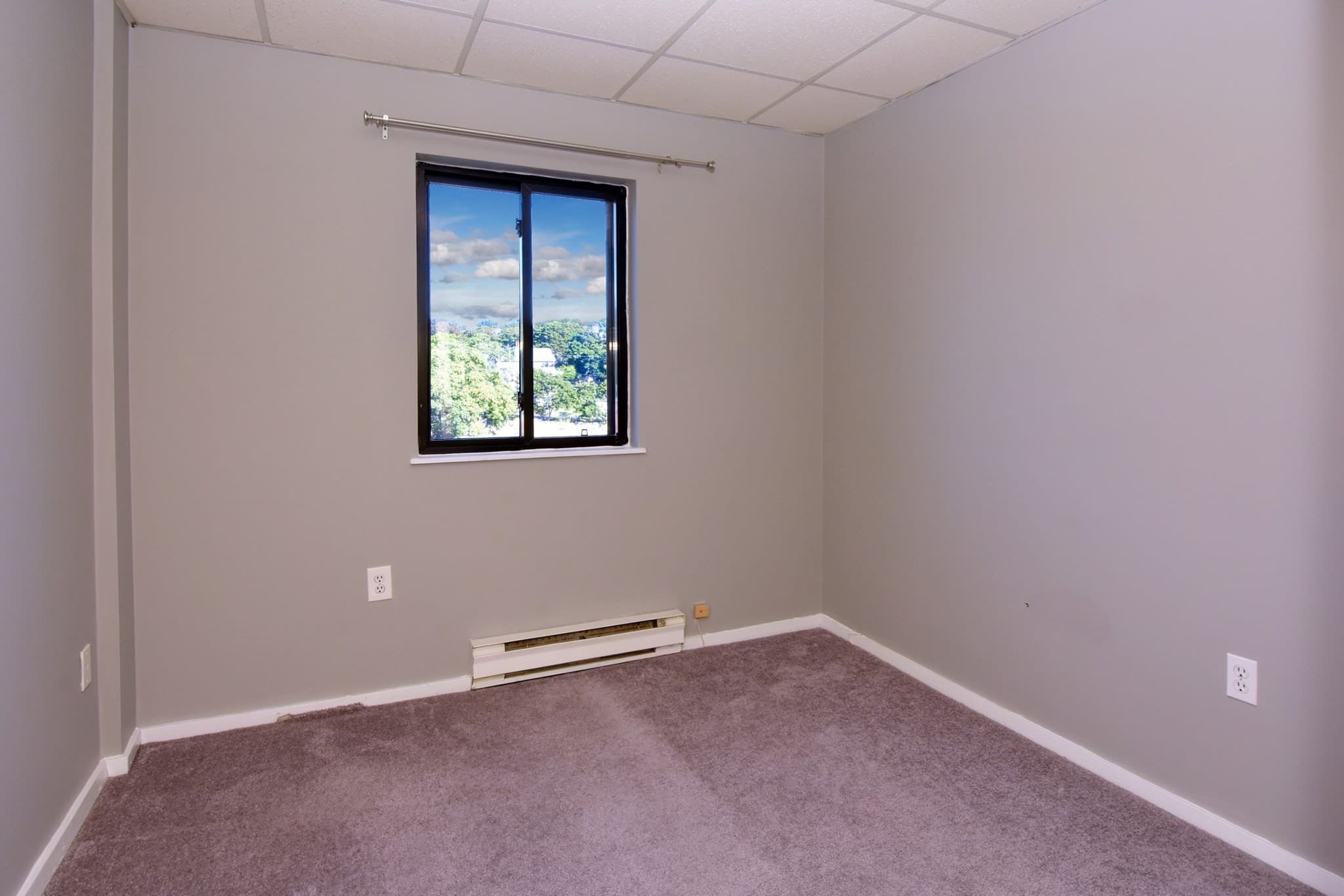 Condominium at 64 Foster St # 301, Peabody MA 01960, Peabody, photo 16 of 19