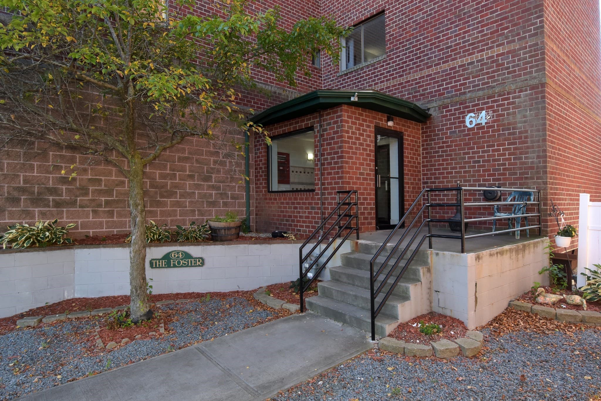 64 Foster St # 301, Peabody MA 01960