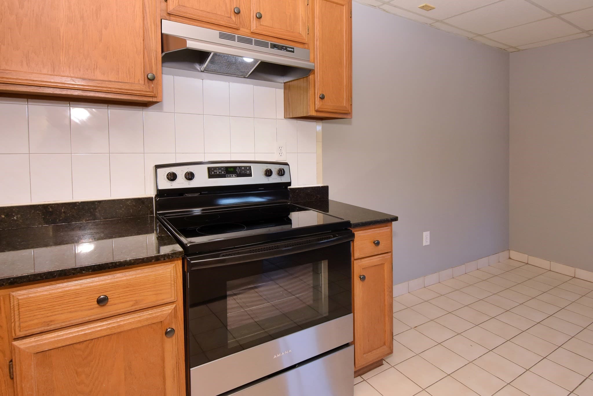 Condominium at 64 Foster St # 301, Peabody MA 01960, Peabody, photo 10 of 19