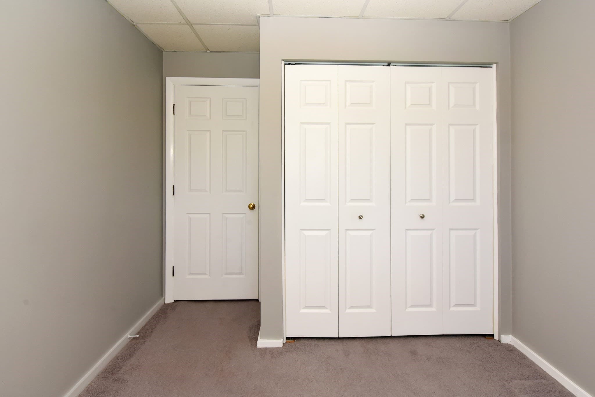 Condominium at 64 Foster St # 301, Peabody MA 01960, Peabody, photo 14 of 19